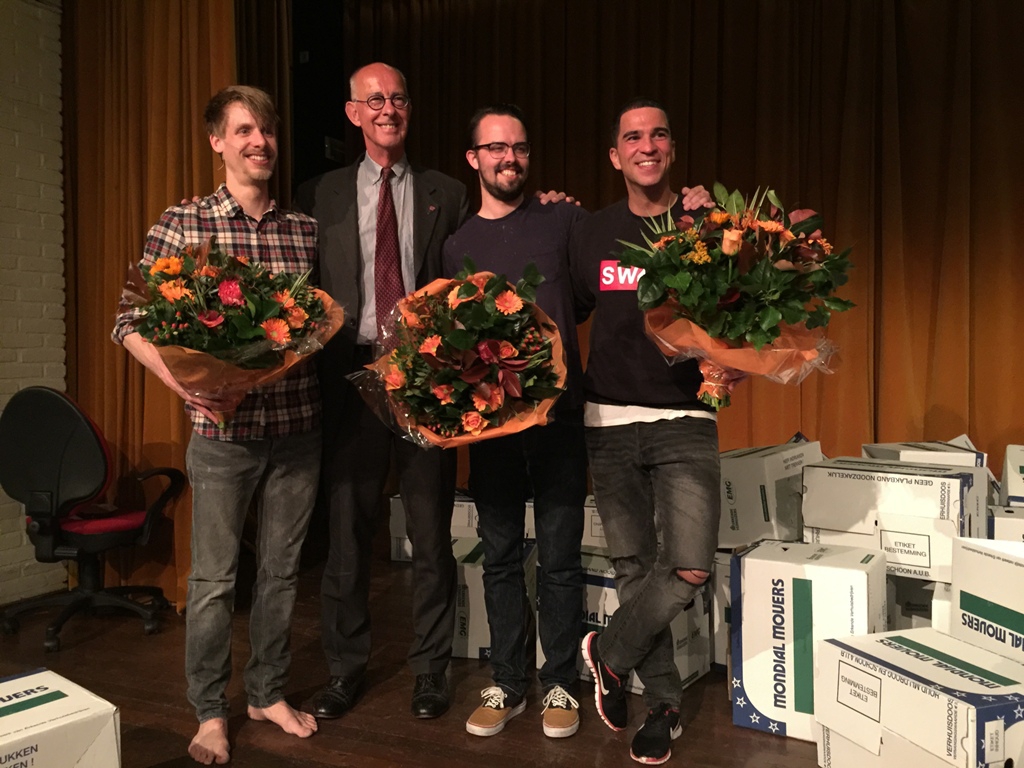 Vlnr Thijs, burgemeester Staatsen, Nabil en Tim. Foto | Jasper Suijten. Tekst | Marjolein Altena